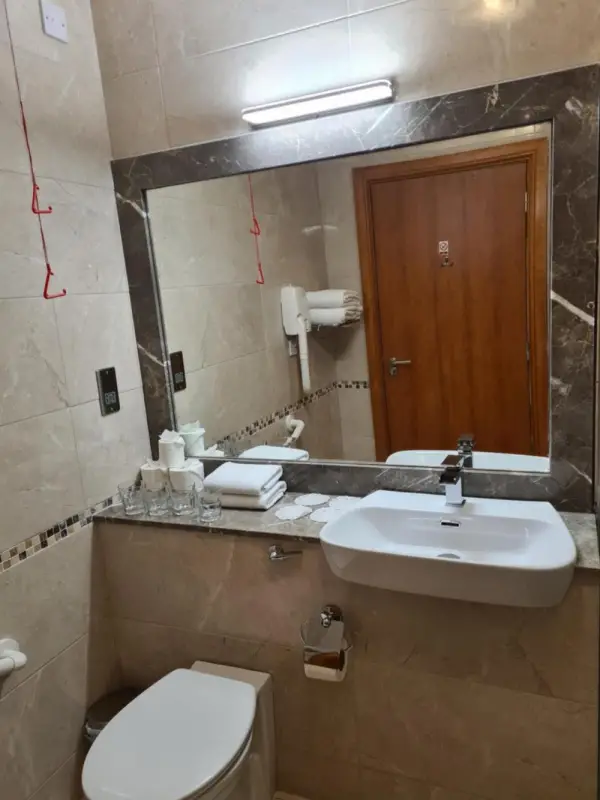 Leitrim Marina Hotel Main image